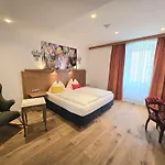 Boutique Goldenes Lamm 호텔 빌라흐