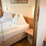 Boutique Goldenes Lamm