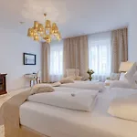 Hotel Boutique Goldenes Lamm Villach