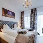 Boutique Goldenes Lamm 4* Villach