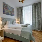 Boutique Goldenes Lamm Villach