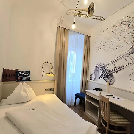 Boutique Goldenes Lamm Hotel 4*