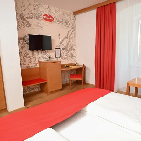 Boutique Goldenes Lamm 빌라흐