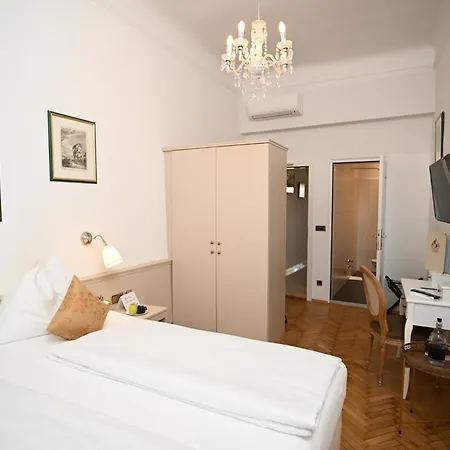 Boutique Goldenes Lamm Otel 4*