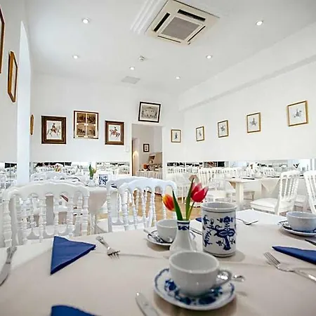 Otel Boutique Goldenes Lamm Villach