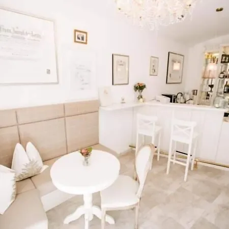 Boutique Goldenes Lamm Villach
