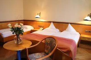Hotel Boutique Goldenes Lamm 4*