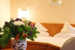 Boutique Goldenes Lamm Ξενοδοχείο 4*