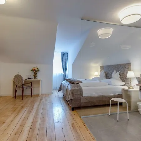 Boutique Goldenes Lamm Villach