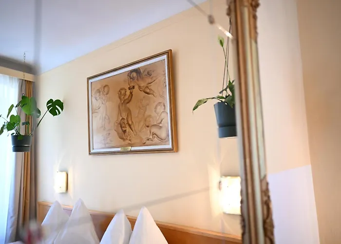 Boutique Goldenes Lamm Hotell 4*