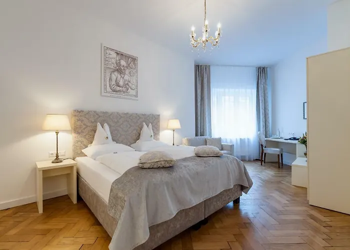 Boutique Goldenes Lamm 4* Villach