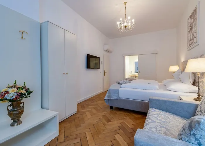 Boutique Goldenes Lamm Hotell