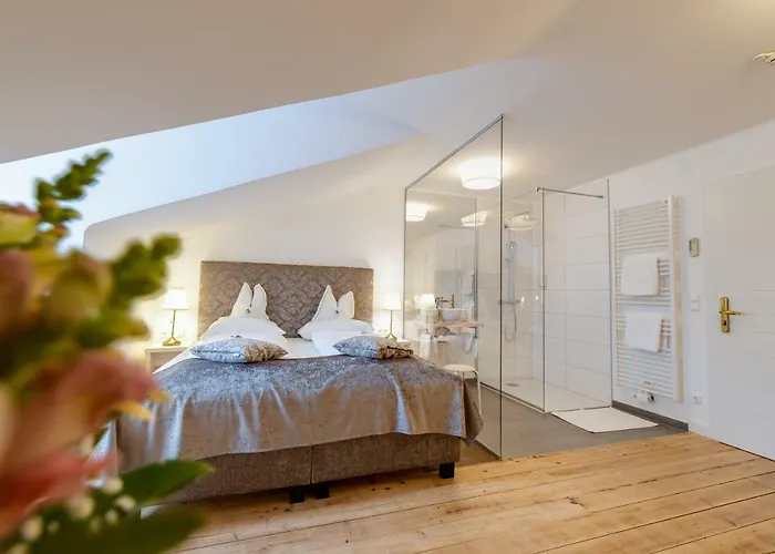 Boutique Goldenes Lamm 4* Villach